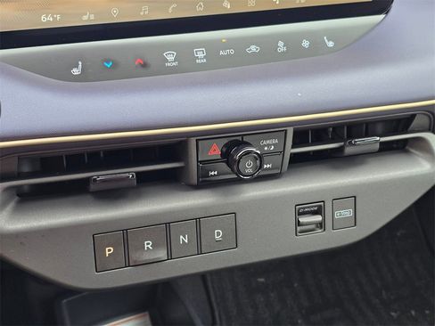 New 2026 Nissan Leaf SV+ w/ Floor Mat Package (SV+) image 24