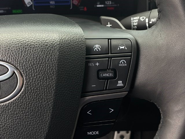 Used 2025 Toyota Camry XSE FWD image 24
