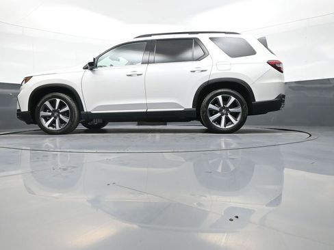 Certified 2023 Honda Pilot Touring image 35