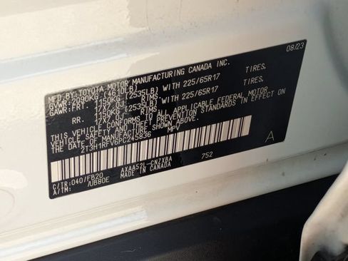 Used 2023 Toyota RAV4 LE FWD image 29