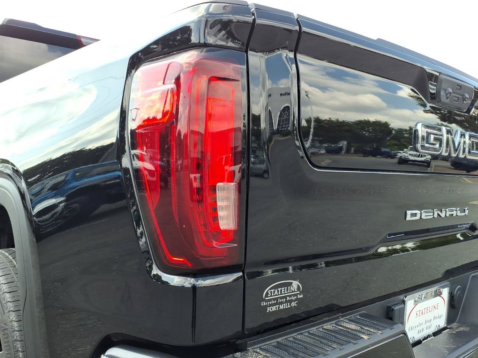 Used 2022 GMC Sierra 1500 Denali Ultimate AWD/4WD image 20
