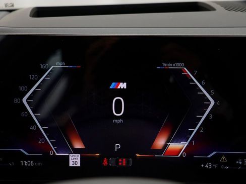 New 2026 BMW 550e xDrive w/ Premium Package image 8