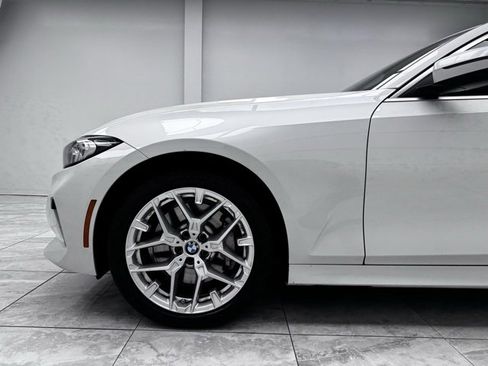 Used 2025 BMW 330i xDrive Sedan w/ Convenience Package image 10