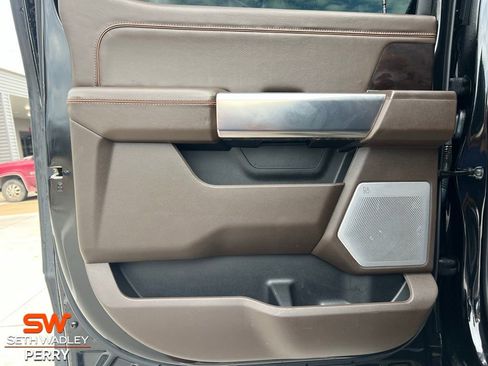 Used 2023 Ford F350 King Ranch w/ Chrome Package image 15