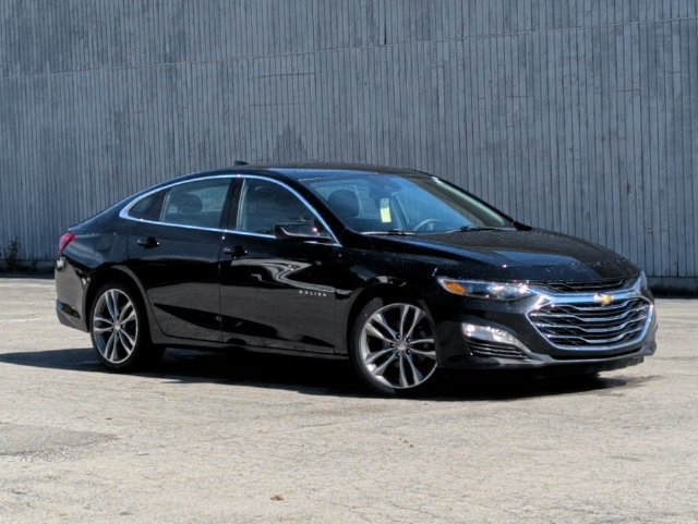 Used 2023 Chevrolet Malibu LT FWD image 18