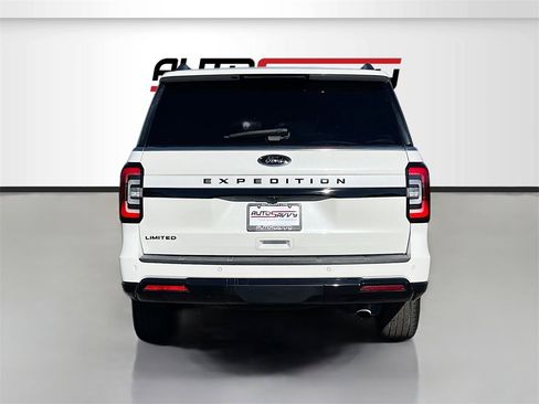 Used 2023 Ford Expedition Limited image 6