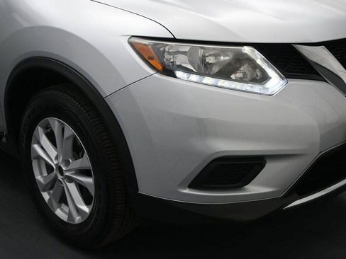 Used 2015 Nissan Rogue SV AWD/4WD image 14