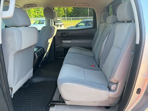 Used 2010 Toyota Tundra 4x4 CrewMax image 23