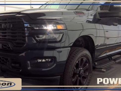 Used 2025 RAM 2500 Big Horn AWD/4WD image 1
