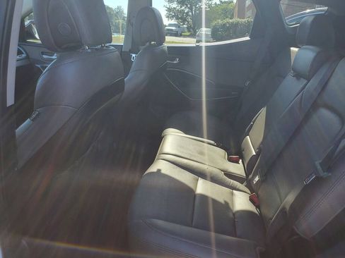 Used 2017 Hyundai Santa Fe Sport AWD/4WD image 10