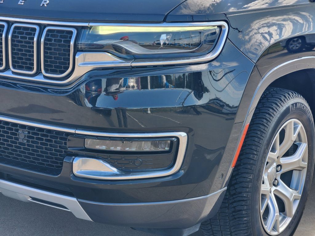 Used 2022 Jeep Wagoneer Series II w/ Rear Seat Video Group 1 AWD/4WD image 8