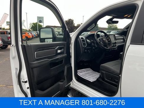 Used 2024 RAM 2500 Big Horn AWD/4WD image 15