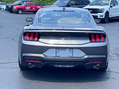 Used 2025 Ford Mustang GT RWD image 18