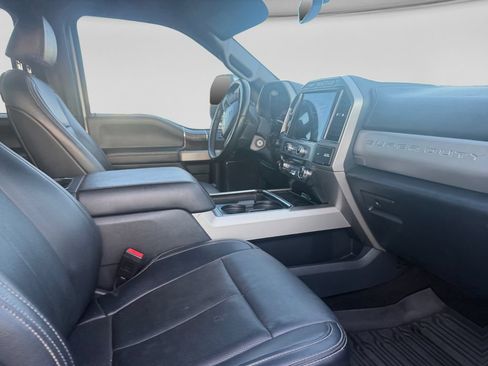 Used 2022 Ford F250 Lariat w/ Chrome Package AWD/4WD image 27