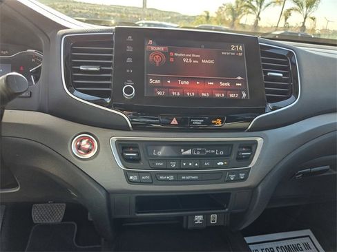 Used 2022 Honda Ridgeline Sport image 18