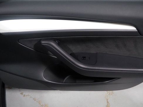 Used 2023 Tesla Model 3 RWD image 52