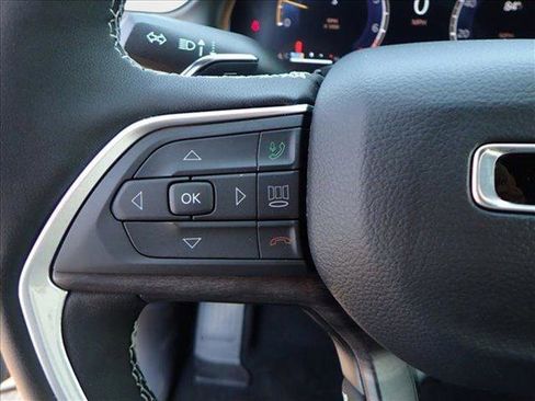 New 2025 Jeep Grand Cherokee L Limited image 16