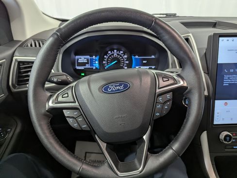 Used 2024 Ford Edge SEL w/ Convenience Package AWD/4WD image 16