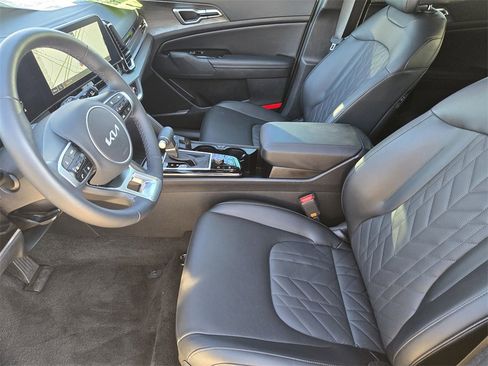New 2025 Kia Sportage X-Line w/ Premium Package image 9