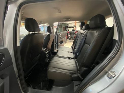 Used 2022 Volkswagen Tiguan SE image 20