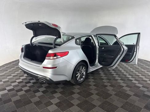 Used 2019 Kia Optima LX FWD image 11