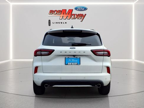 Certified 2023 Ford Escape ST-Line w/ Tech Pack #1 FWD image 6