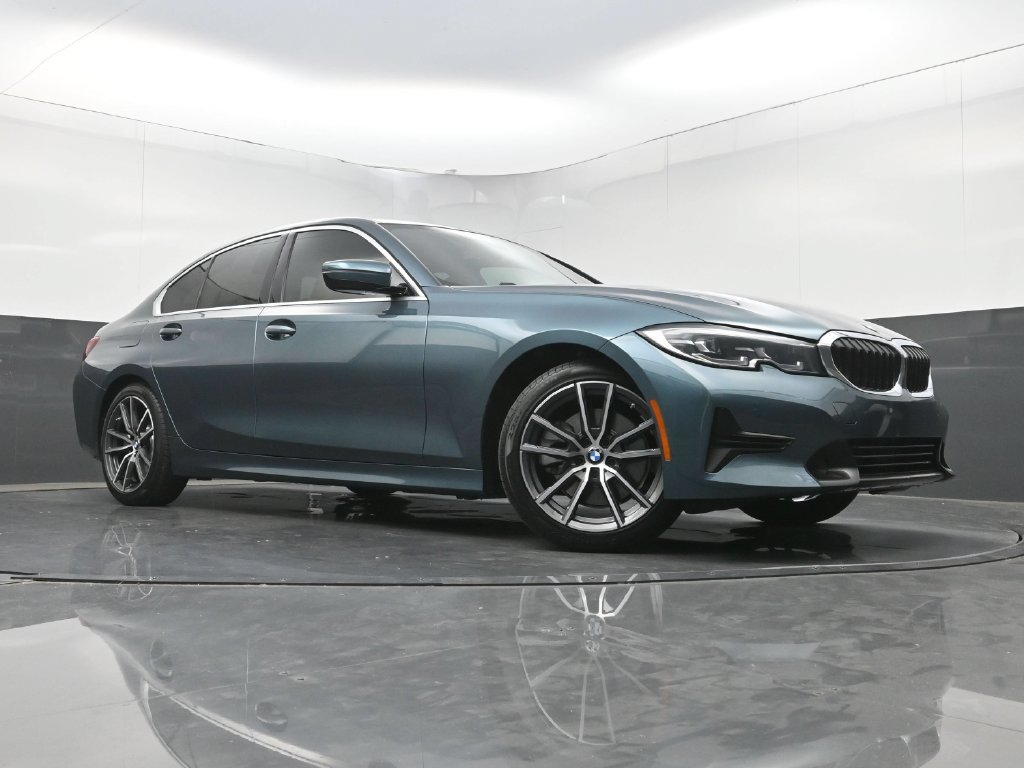 Used 2021 BMW 330i Sedan w/ Convenience Package RWD image 26