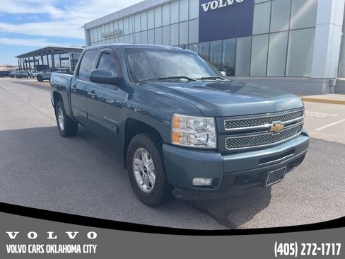 Used 2012 Chevrolet Silverado 1500 LTZ w/ LTZ Plus Package image 3