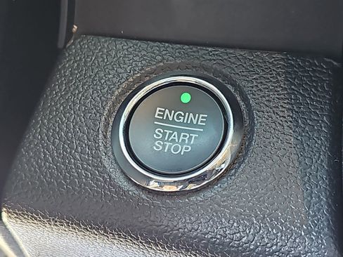 Used 2020 Ford F150 Lariat w/ Equipment Group 502A Luxury AWD/4WD image 29