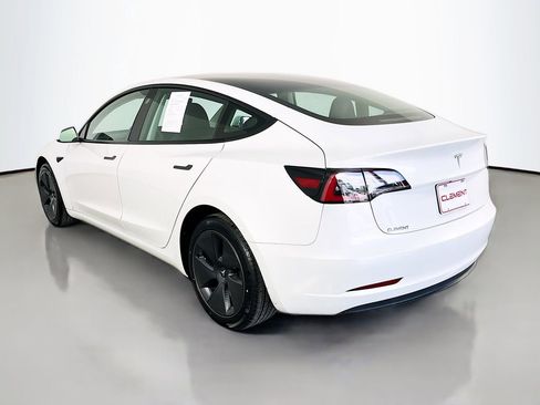 Used 2023 Tesla Model 3 Standard Range RWD image 9