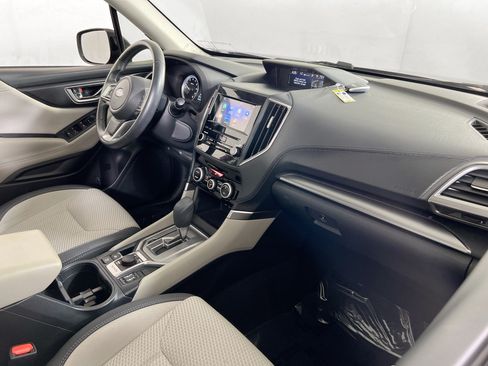 Used 2023 Subaru Forester Premium AWD/4WD image 28