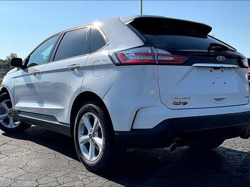 Used 2020 Ford Edge SE AWD/4WD image 3