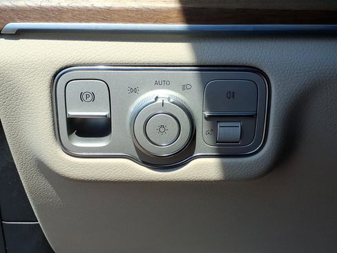 Certified 2024 Mercedes-Benz GLE 350 4MATIC image 17