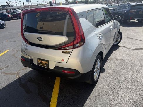 Used 2021 Kia Soul S FWD image 41
