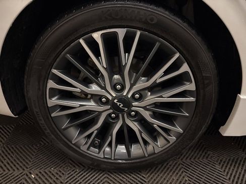 Certified 2023 Kia Forte GT-Line w/ GT-Line Premium Package image 24