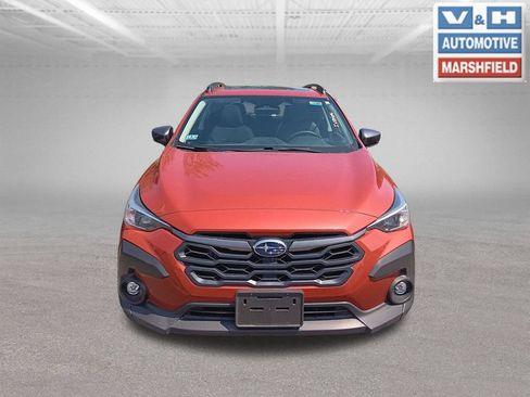 Used 2024 Subaru Crosstrek 2.0i Premium AWD/4WD image 2