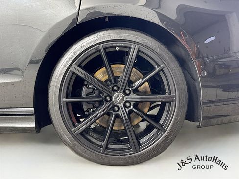 Used 2022 Audi A8 L 3.0T image 39