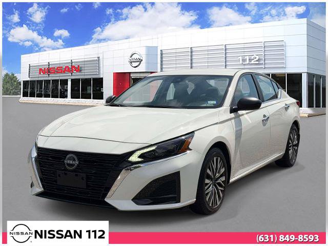 Certified 2025 Nissan Altima 2.5 SV FWD image 1