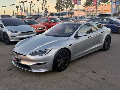 Used 2025 Tesla Model S AWD/4WD image 2