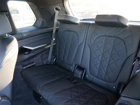 New 2026 BMW X7 xDrive40i w/ M Sport Package image 15