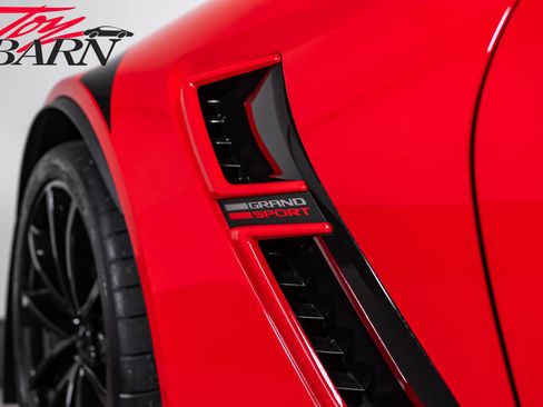 Used 2019 Chevrolet Corvette Grand Sport RWD image 22