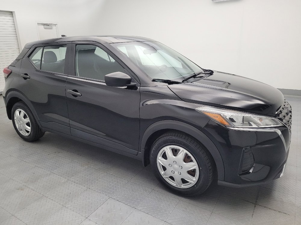 Used 2023 Nissan Kicks S FWD image 11