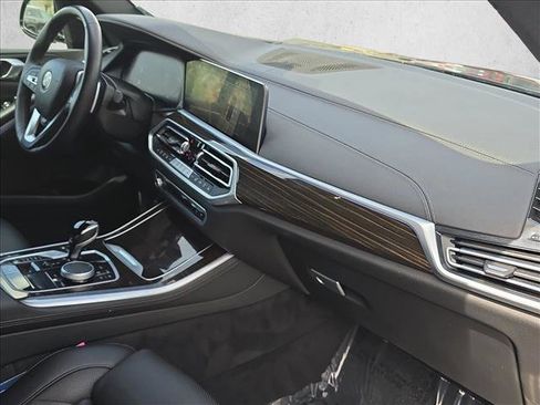 Used 2023 BMW X5 xDrive40i AWD/4WD image 24