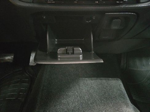 Used 2015 Chevrolet Silverado 2500 LT image 43