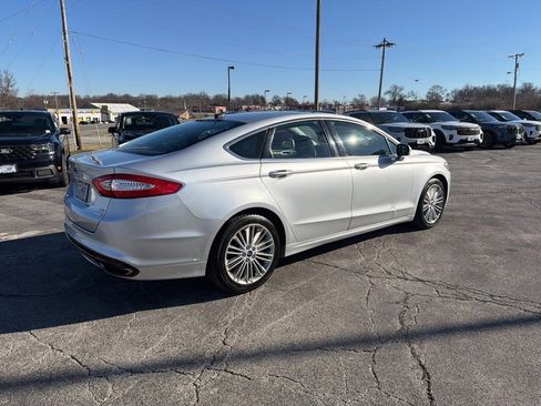 Used 2014 Ford Fusion SE w/ Equipment Group 202A image 5