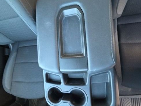 Used 2024 Chevrolet Silverado 1500 LT image 23