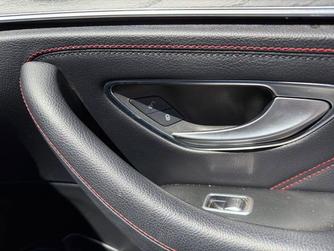 Used 2018 Mercedes-Benz E 43 AMG 4MATIC Sedan image 32