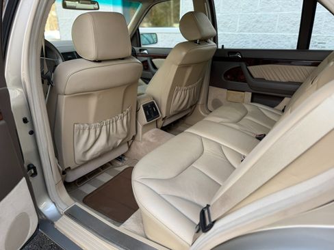 Used 1995 Mercedes-Benz S 500 Sedan image 16