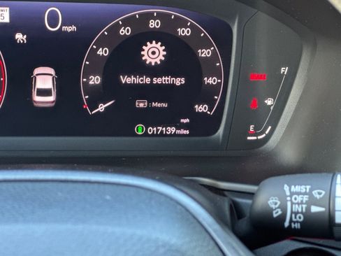 Used 2025 Honda Accord SE image 21