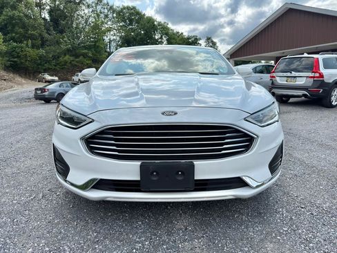Used 2019 Ford Fusion SEL FWD image 2
